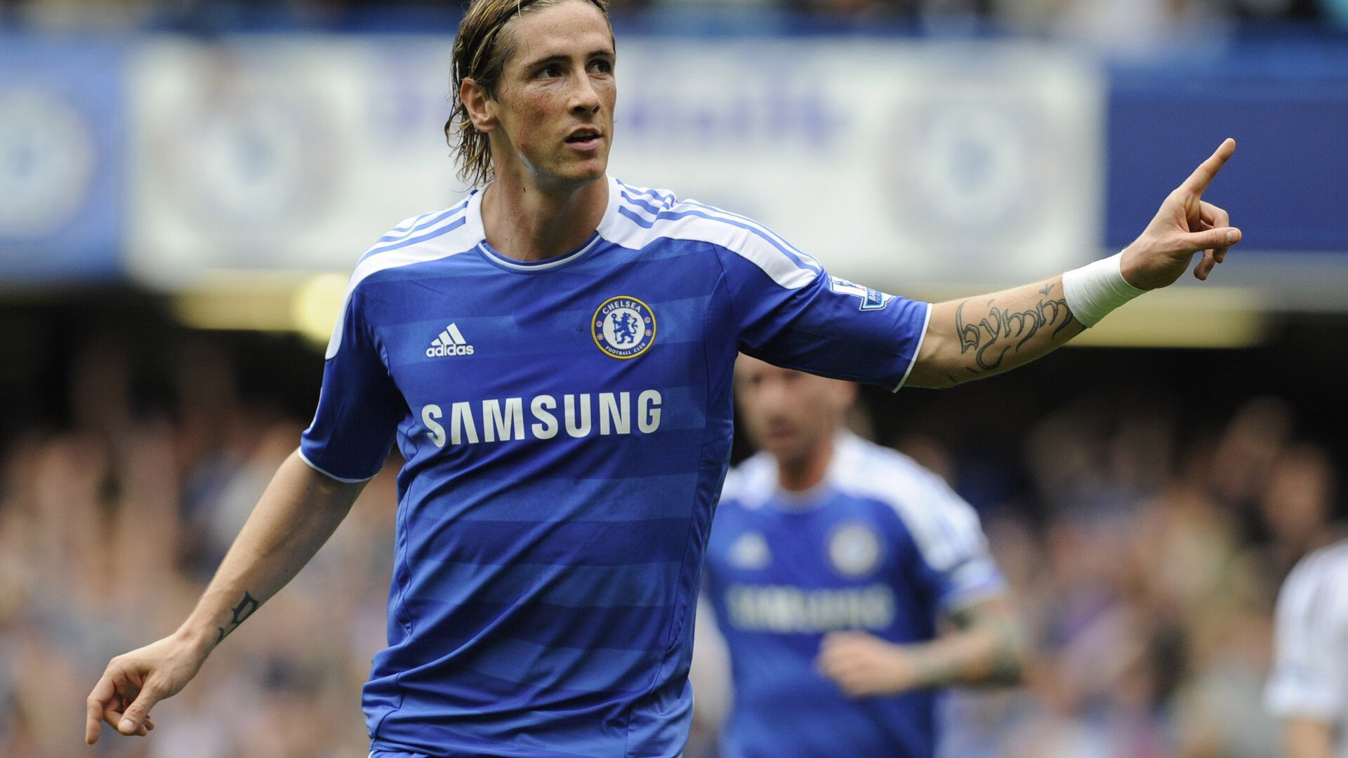 英超球队采用战术语义图谱进行全队比赛前同步培训，英超口号